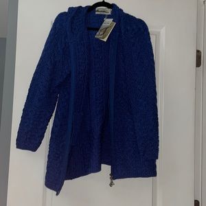 NEVER WORN! Authentic Irish Blue Wool Sweater, NWT!!! Size M
